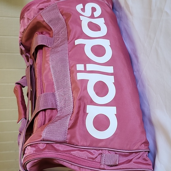 ADIDAS Santiago Rose Pink Sports Duffel Weekender Bag - Picture 2 of 9